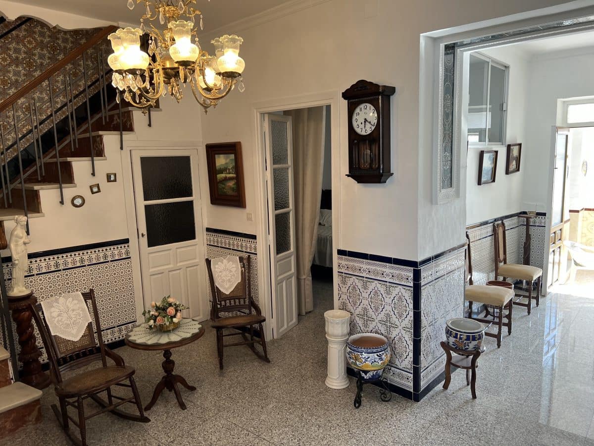 6 soveværelse Byhus til salg i Olvera - € 79.000 (Ref: 7444399)