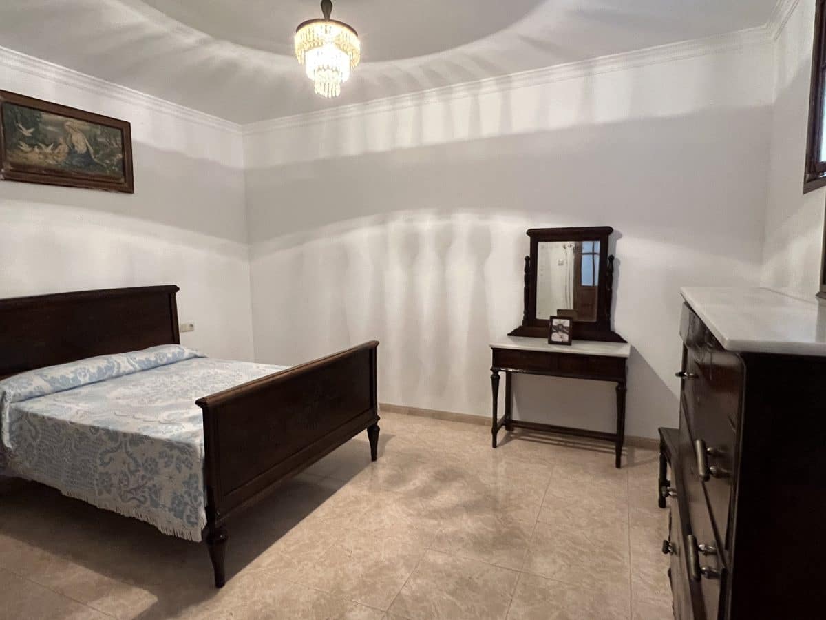 5 soverom Hus til salgs i Olvera - € 95 000 (Ref: 7523713)