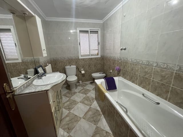 3 camera da letto Casa in vendita in Olvera - 74.950 € (Rif: 7524790)