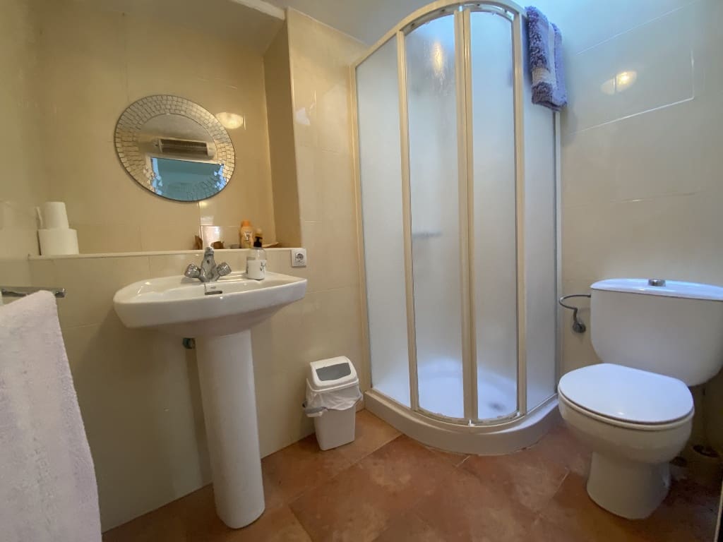 2 soveværelse Byhus til salg i Olvera - € 46.000 (Ref: 7722689)