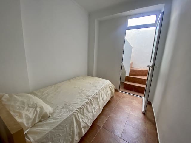 2 soverom Hus til salgs i Olvera - € 46 000 (Ref: 7722689)