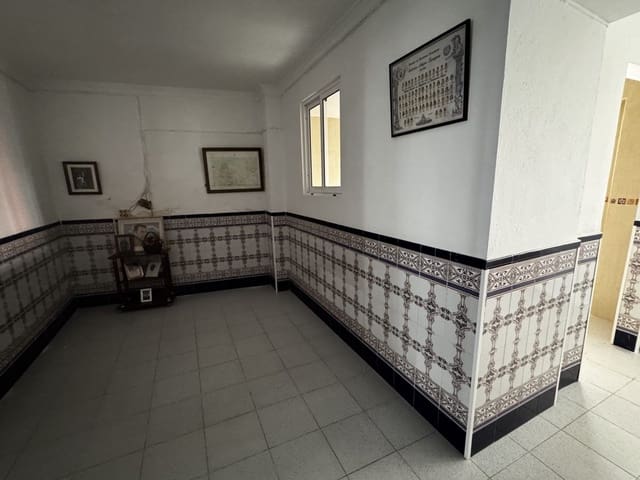 3 bedroom Townhouse for sale in Olvera - € 75,000 (Ref: 7827230)