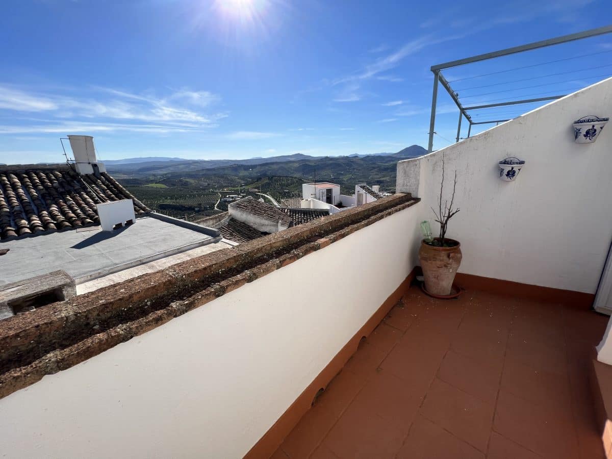 3 bedroom Townhouse for sale in Olvera - € 65,000 (Ref: 7921597)