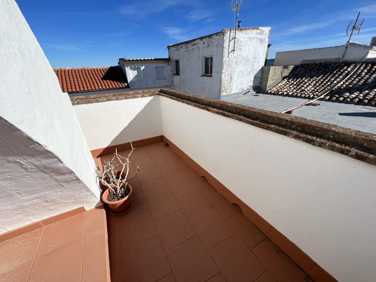 3 bedroom Townhouse for sale in Olvera - € 65,000 (Ref: 7921597)