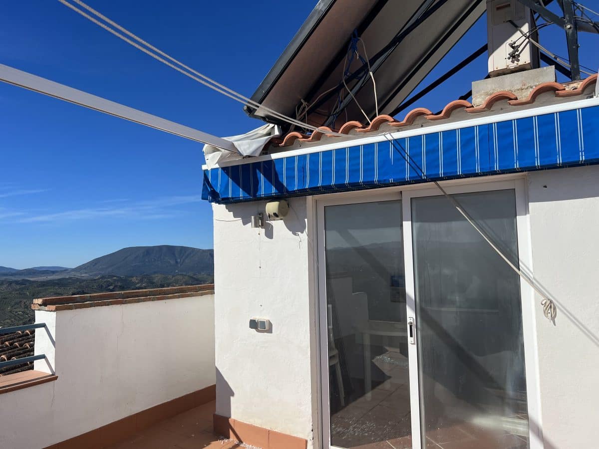 3 bedroom Townhouse for sale in Olvera - € 65,000 (Ref: 7921597)