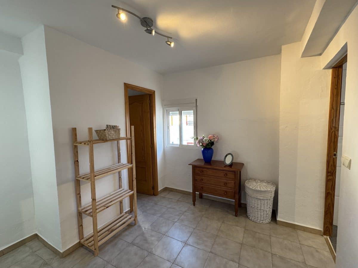 3 bedroom Townhouse for sale in Olvera - € 65,000 (Ref: 7921597)