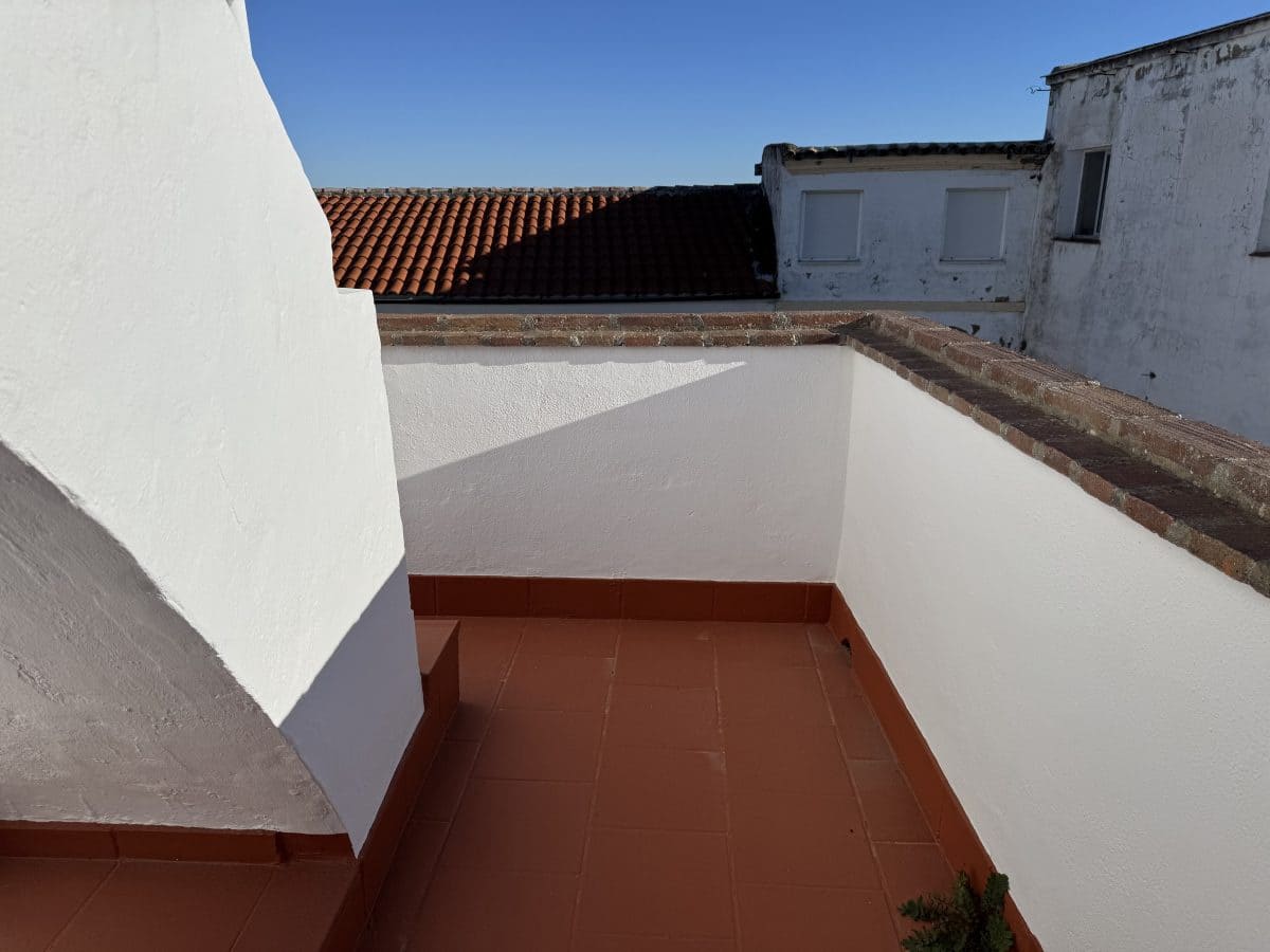 3 bedroom Townhouse for sale in Olvera - € 65,000 (Ref: 7921597)