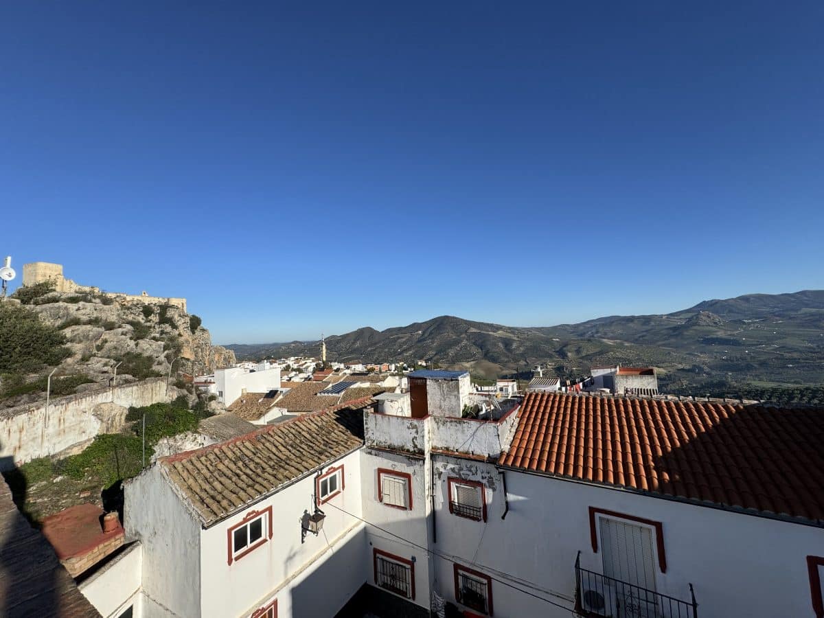 3 bedroom Townhouse for sale in Olvera - € 65,000 (Ref: 7921597)