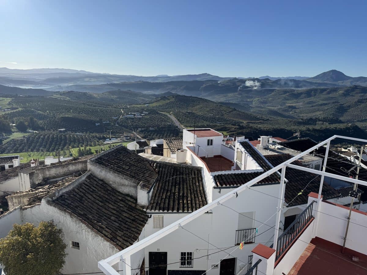 3 bedroom Townhouse for sale in Olvera - € 65,000 (Ref: 7921597)