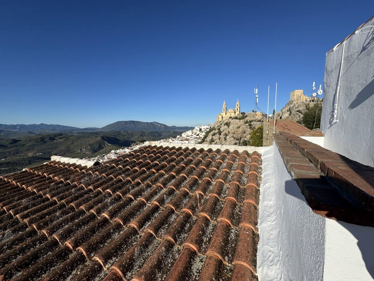 3 bedroom Townhouse for sale in Olvera - € 65,000 (Ref: 7921597)