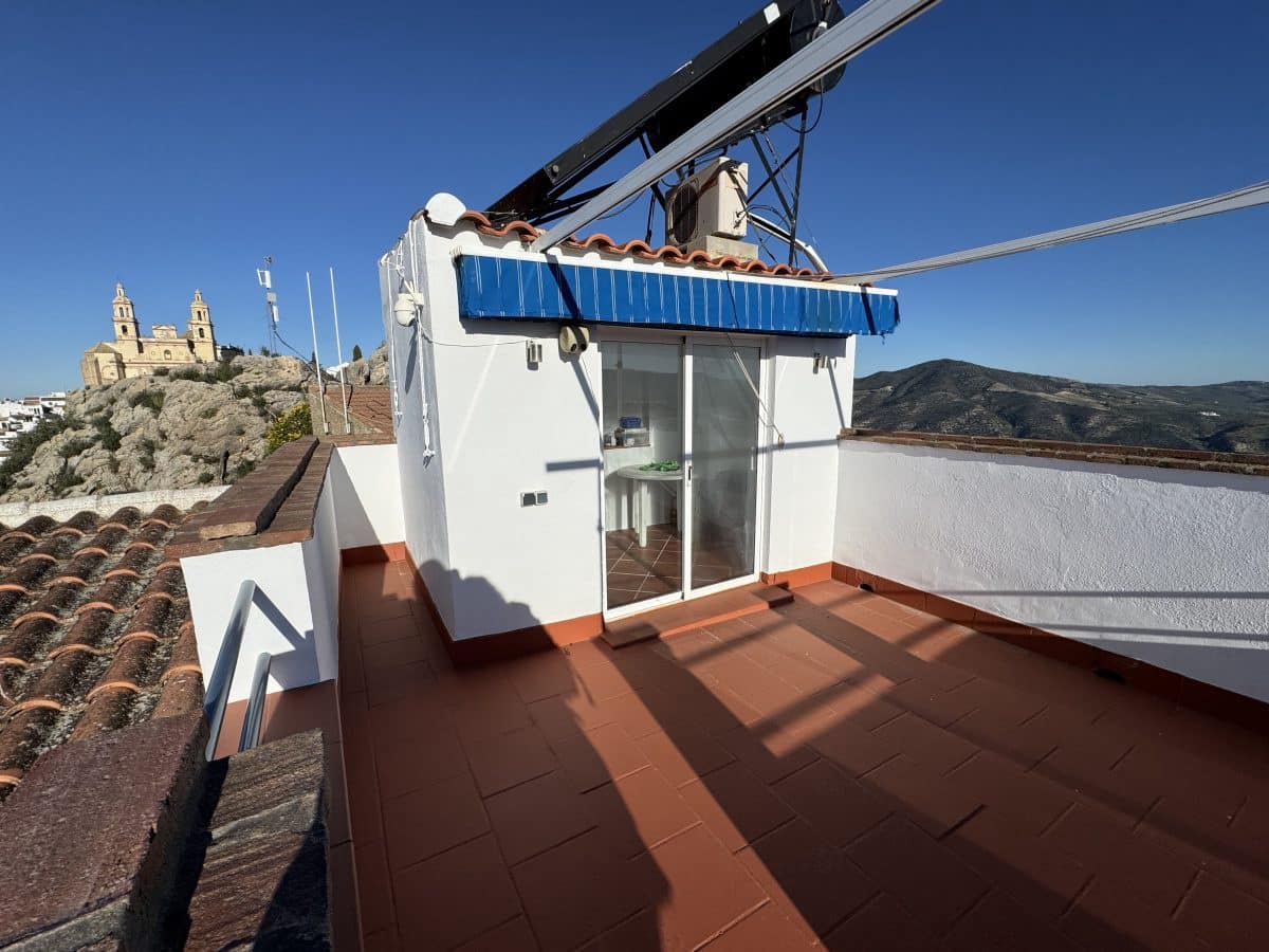 3 bedroom Townhouse for sale in Olvera - € 65,000 (Ref: 7921597)