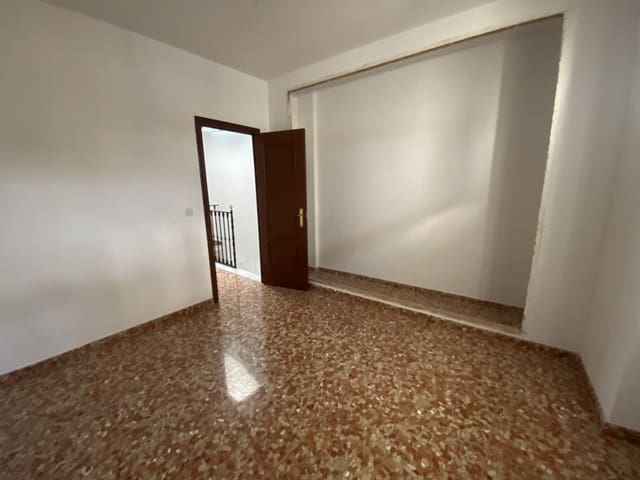 3 bedroom Townhouse for sale in Olvera - € 66,000 (Ref: 8016485)