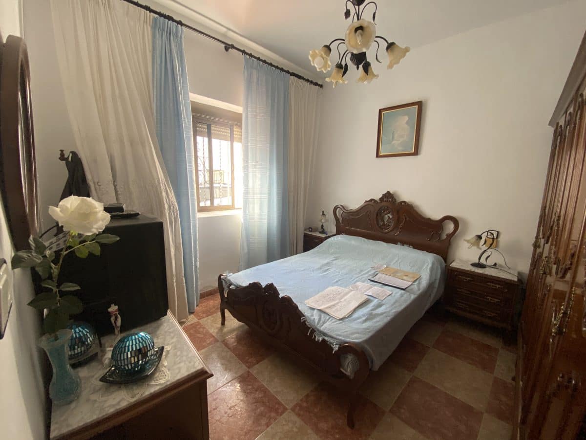 6 camera da letto Casa in vendita in Olvera - 107.958 € (Rif: 8022677)