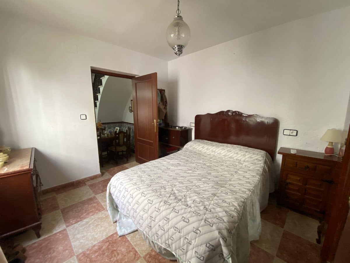6 camera da letto Casa in vendita in Olvera - 107.958 € (Rif: 8022677)