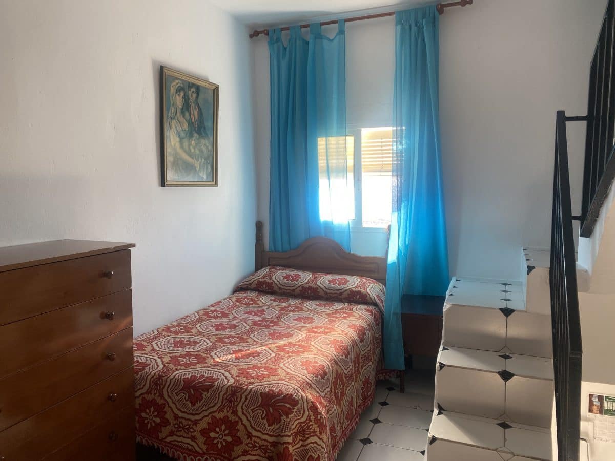 2 sypialnia Dom na sprzedaż w Olvera - 72 000 € (Ref: 8071588)