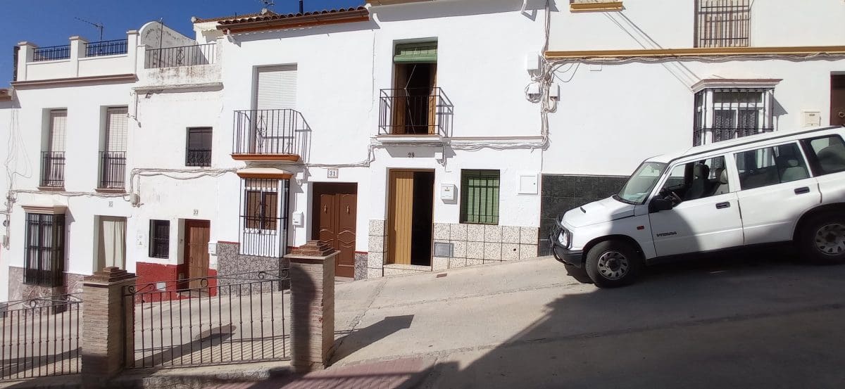 2 quarto Casa em Banda para venda em Olvera - 54 000 € (Ref: 8303254)