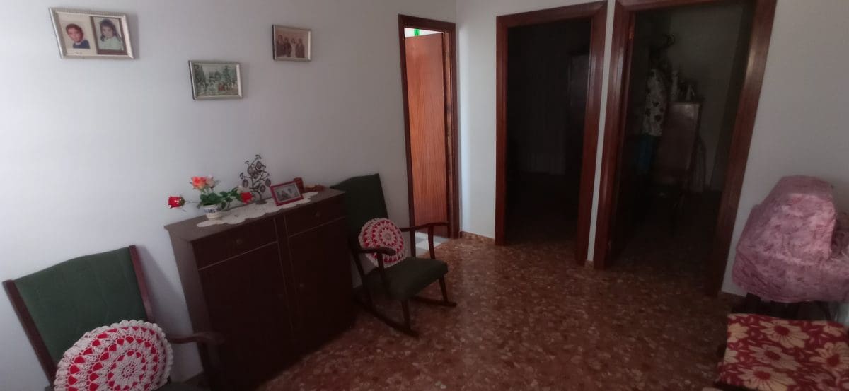 3 makuuhuone Omakotitalo myytävänä paikassa Olvera - 88 000 € (Ref: 8303257)