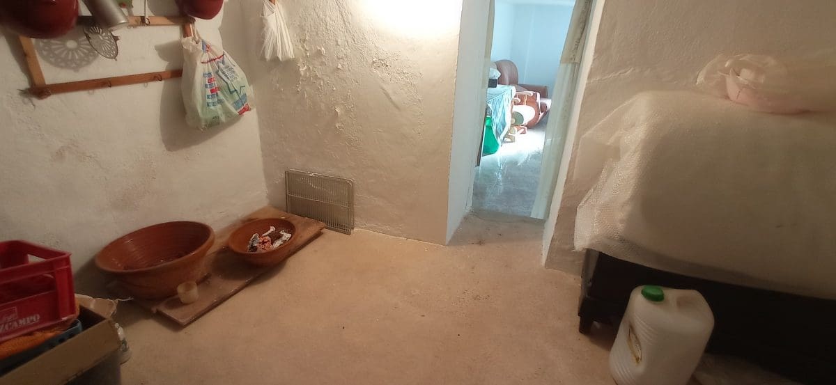 3 makuuhuone Omakotitalo myytävänä paikassa Olvera - 88 000 € (Ref: 8303257)