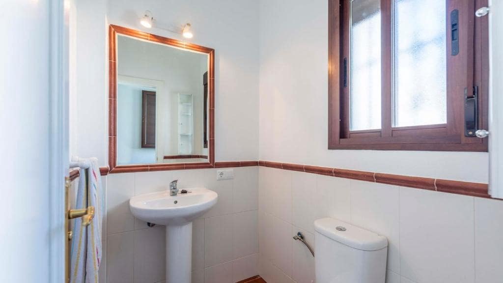 2 soveværelse Byhus til salg i Cortes de la Frontera med swimmingpool - € 150.000 (Ref: 8303260)