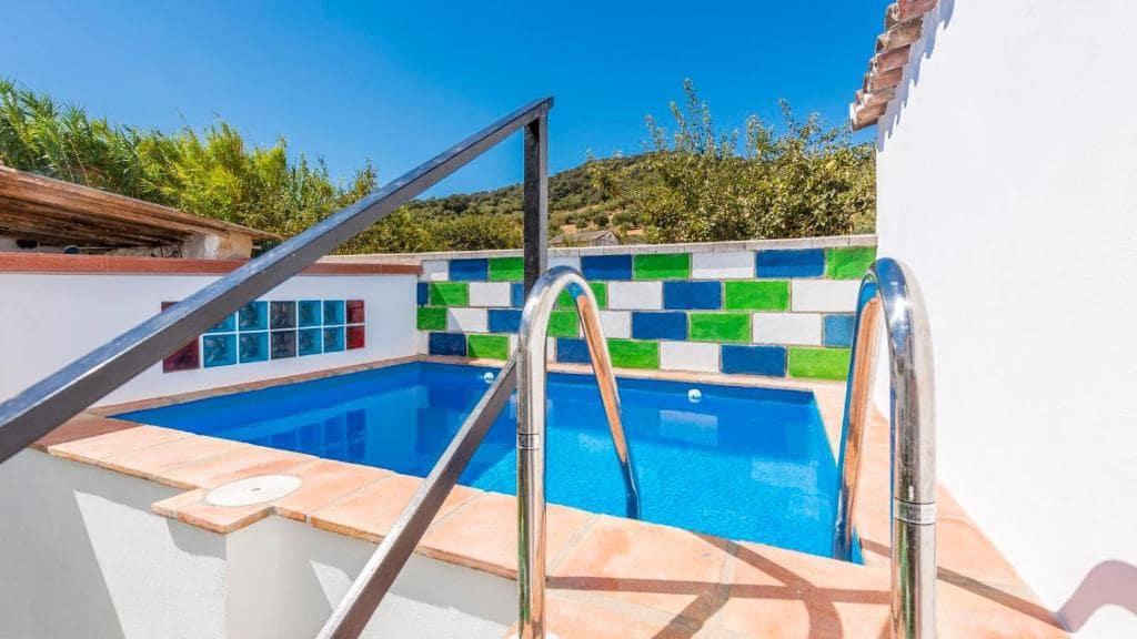 2 soveværelse Byhus til salg i Cortes de la Frontera med swimmingpool - € 150.000 (Ref: 8303260)