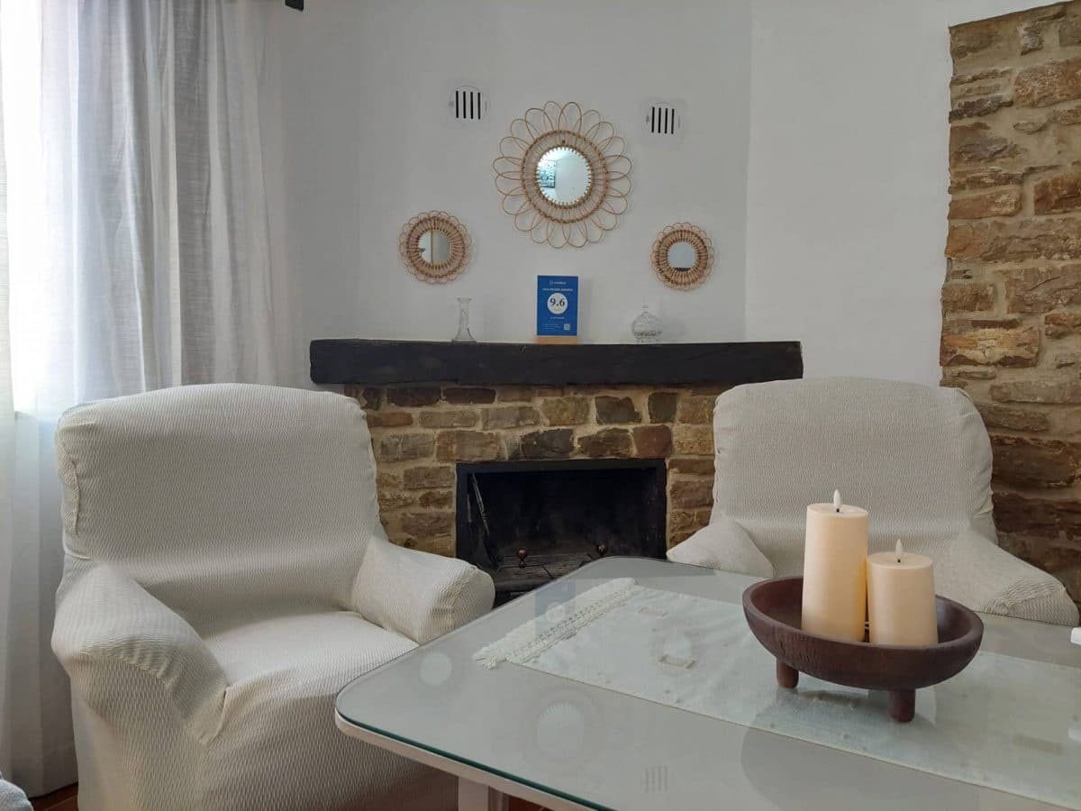 2 soveværelse Byhus til salg i Cortes de la Frontera med swimmingpool - € 150.000 (Ref: 8303260)