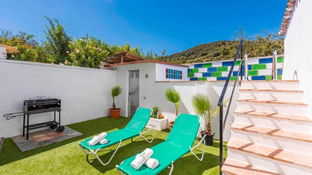 2 soveværelse Byhus til salg i Cortes de la Frontera med swimmingpool - € 150.000 (Ref: 8303260)