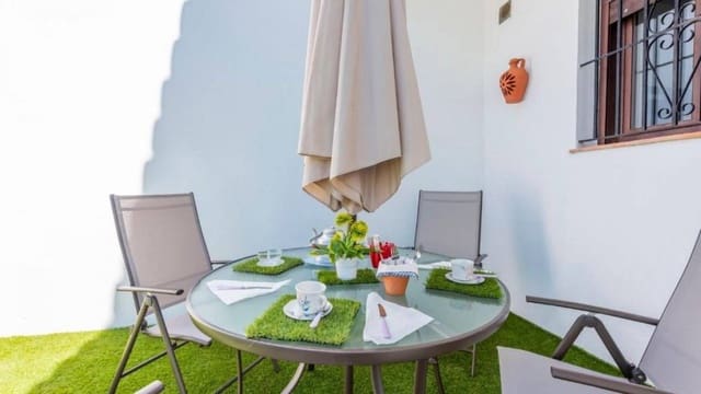 2 Zimmer Haus zu verkaufen in Cortes de la Frontera mit Pool - 140.000 € (Ref: 8303260)