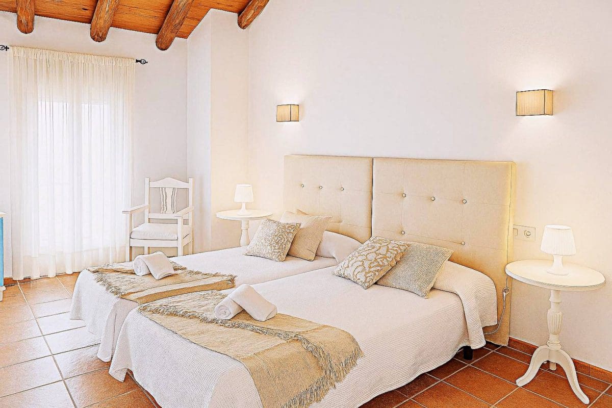 2 Zimmer Haus zu verkaufen in Cortes de la Frontera mit Pool - 140.000 € (Ref: 8303260)