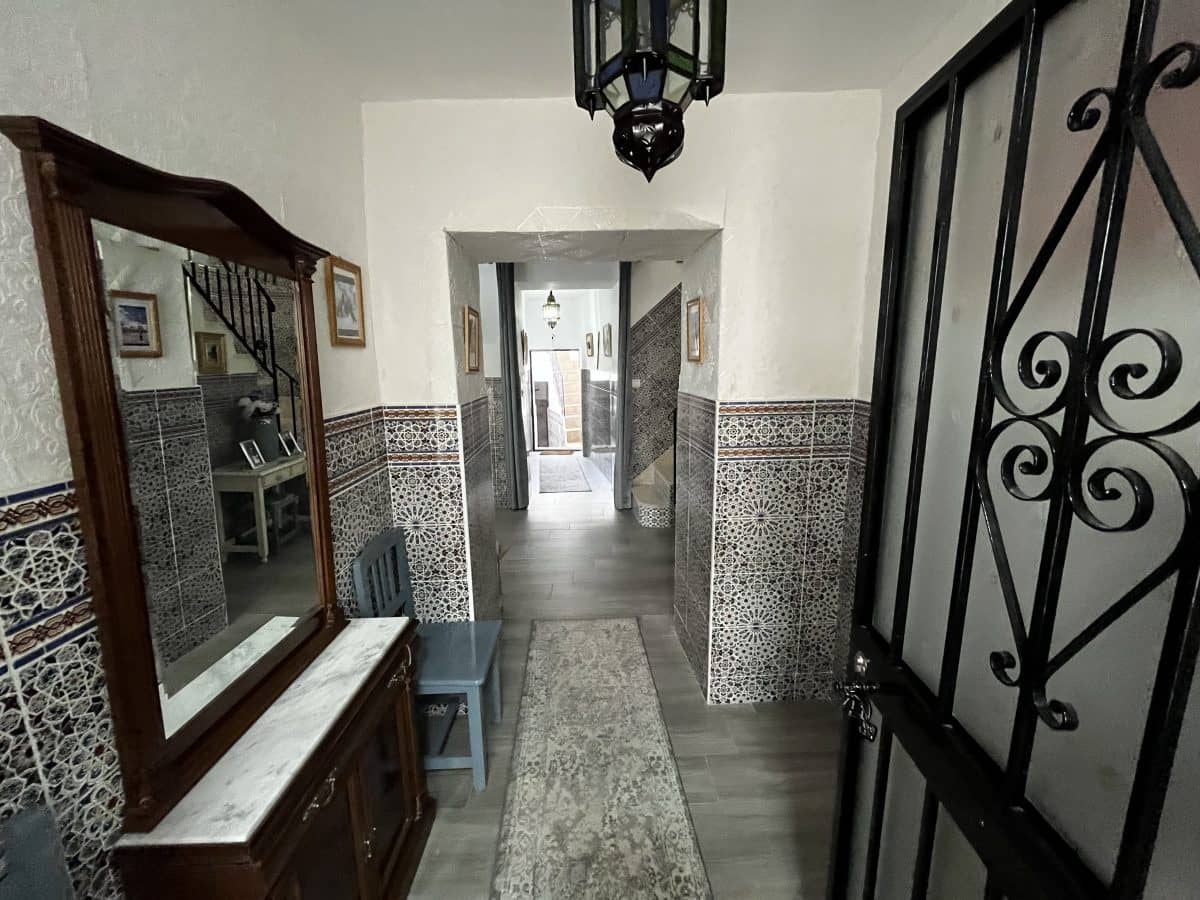 3 slaapkamer Huis te koop in Olvera - € 125.000 (Ref: 8303261)