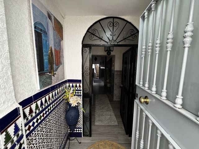 3 slaapkamer Huis te koop in Olvera - € 125.000 (Ref: 8303261)