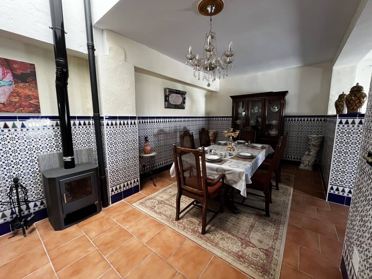 3 slaapkamer Huis te koop in Olvera - € 125.000 (Ref: 8303261)