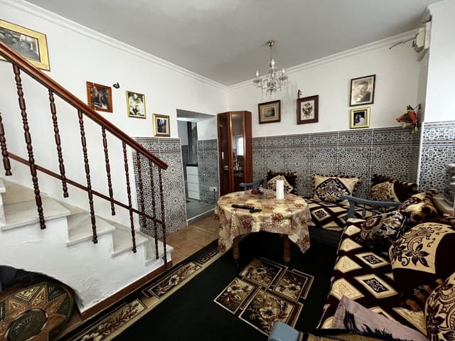 3 slaapkamer Huis te koop in Olvera - € 125.000 (Ref: 8303261)