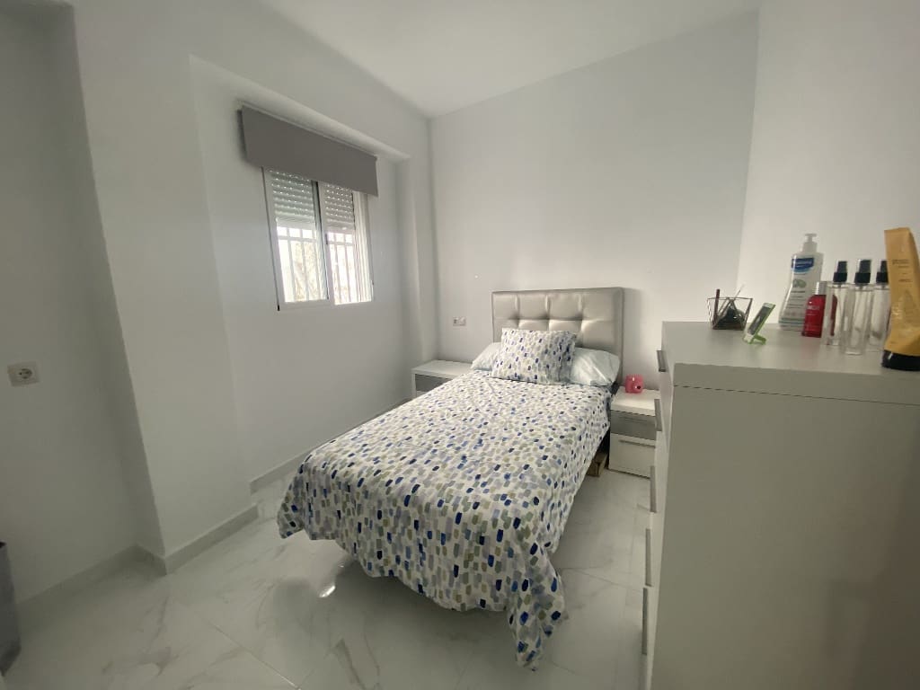 3 sovrum Hus till salu i Olvera - 160 000 € (Ref: 8303263)