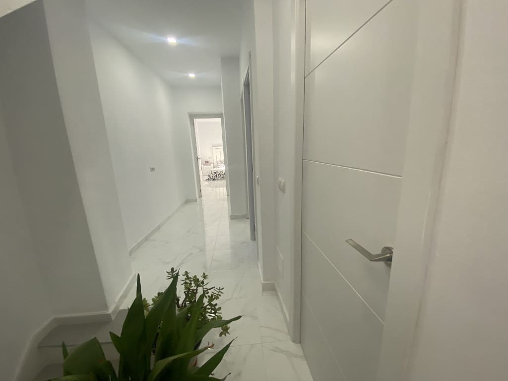 3 sovrum Hus till salu i Olvera - 160 000 € (Ref: 8303263)