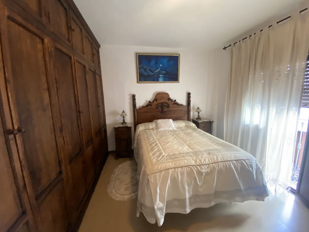 5 slaapkamer Huis te koop in Olvera - € 175.000 (Ref: 8303264)