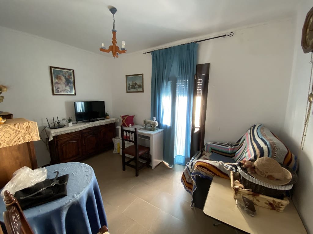 5 slaapkamer Huis te koop in Olvera - € 175.000 (Ref: 8303264)