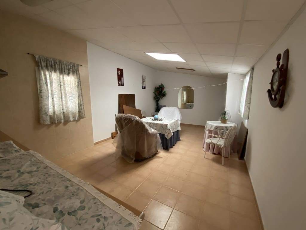 5 slaapkamer Huis te koop in Olvera - € 175.000 (Ref: 8303264)