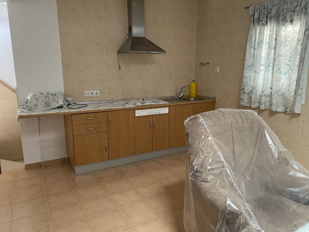 5 slaapkamer Huis te koop in Olvera - € 175.000 (Ref: 8303264)