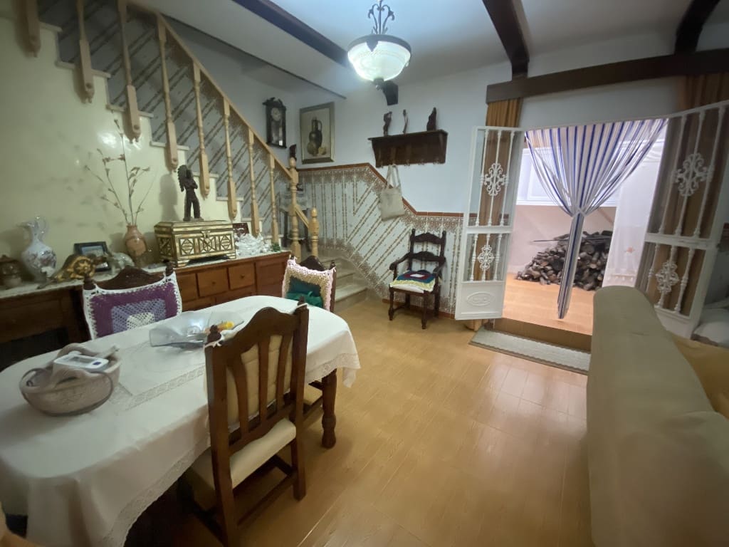 5 slaapkamer Huis te koop in Olvera - € 175.000 (Ref: 8303264)