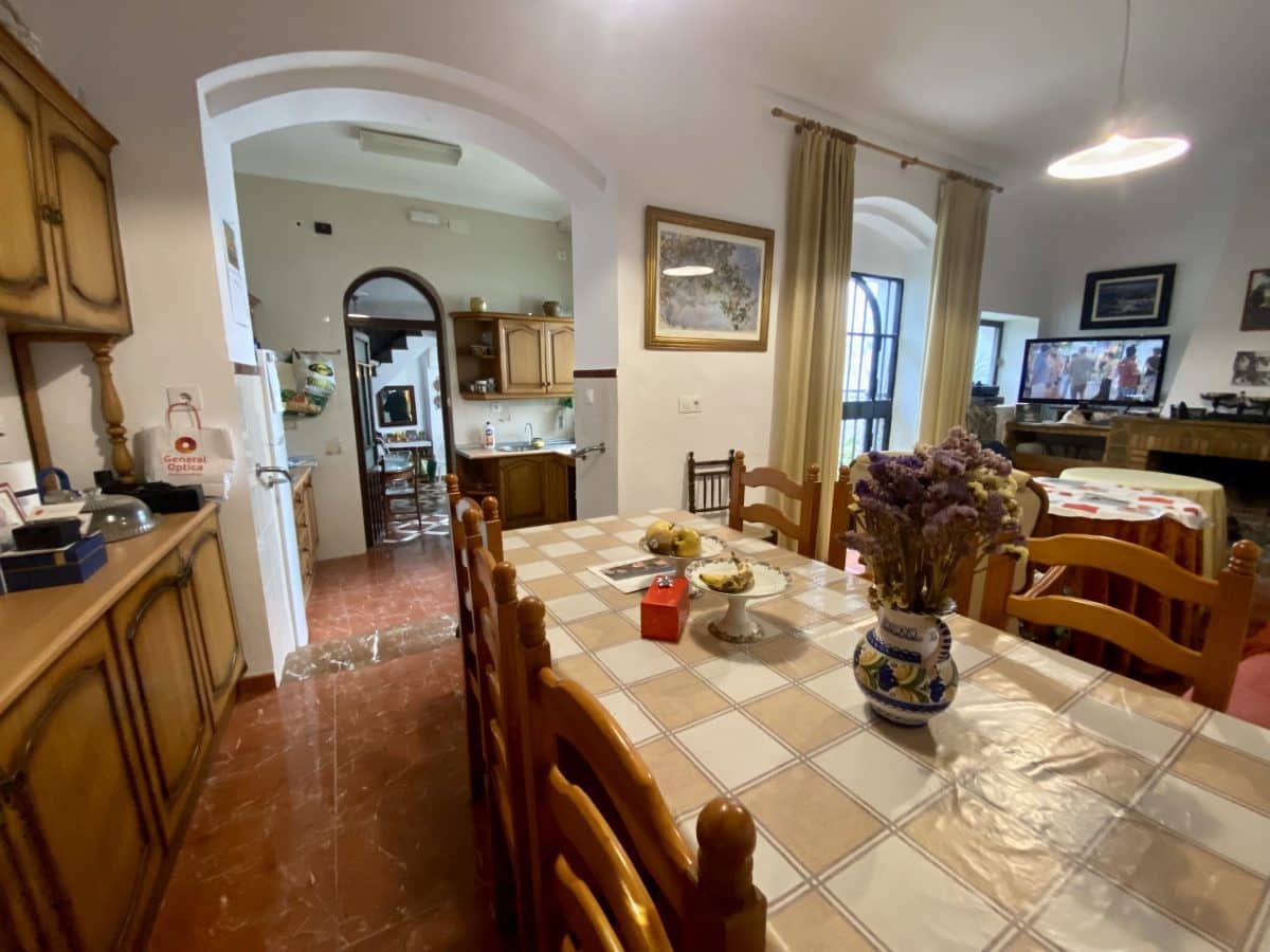 7 soveværelse Hotel til salg i Zahara de la Sierra - € 299.000 (Ref: 8303267)