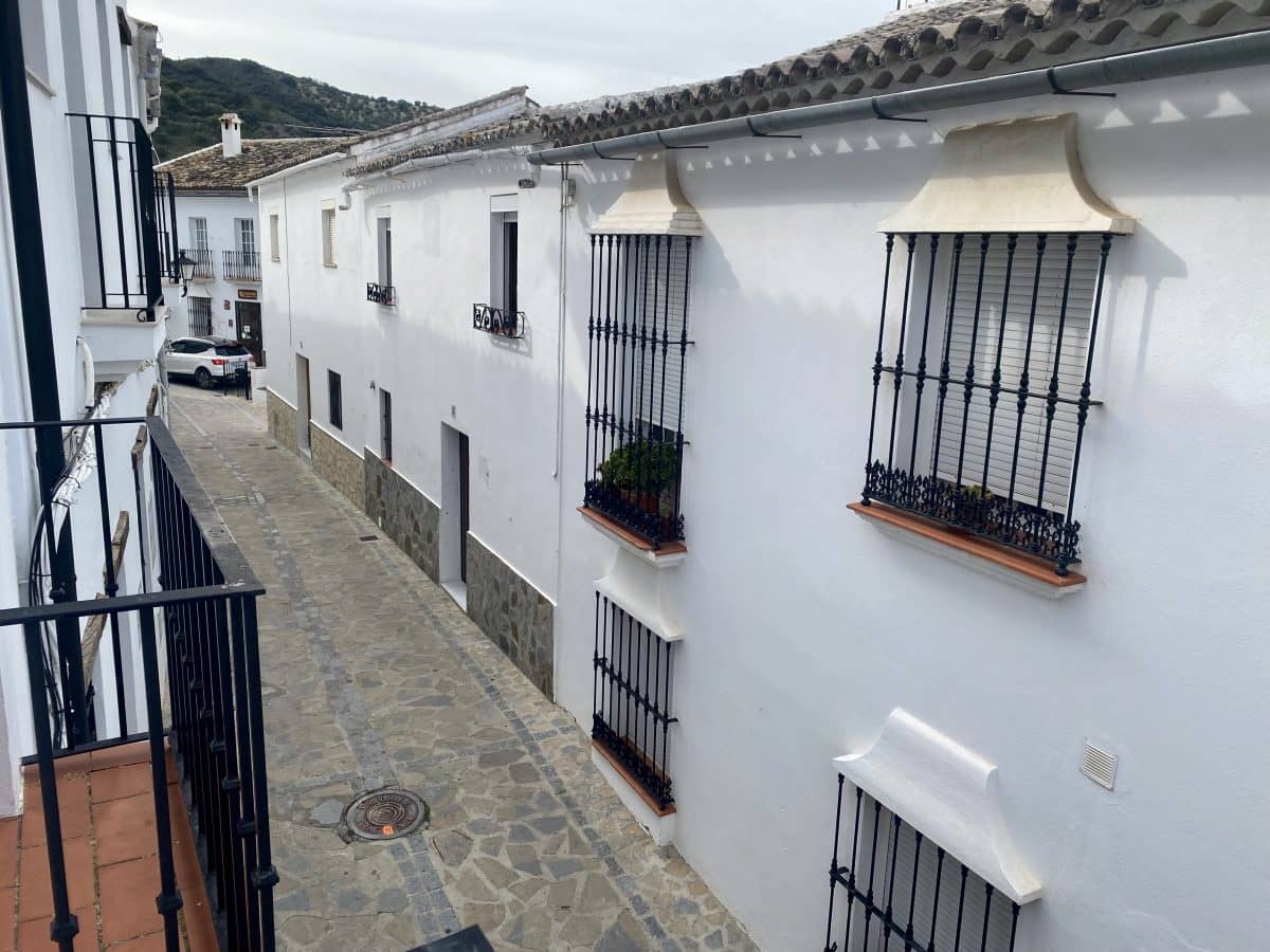 7 soveværelse Hotel til salg i Zahara de la Sierra - € 299.000 (Ref: 8303267)