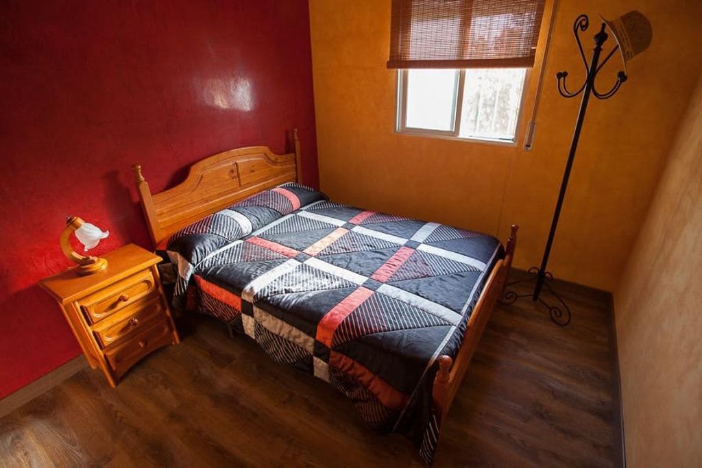 7 soveværelse Virksomhed til salg i Zahara de la Sierra - € 420.000 (Ref: 8303269)