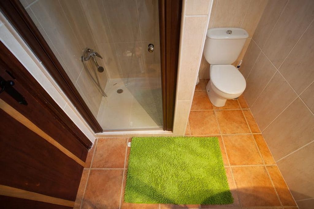 7 soveværelse Virksomhed til salg i Zahara de la Sierra - € 420.000 (Ref: 8303269)