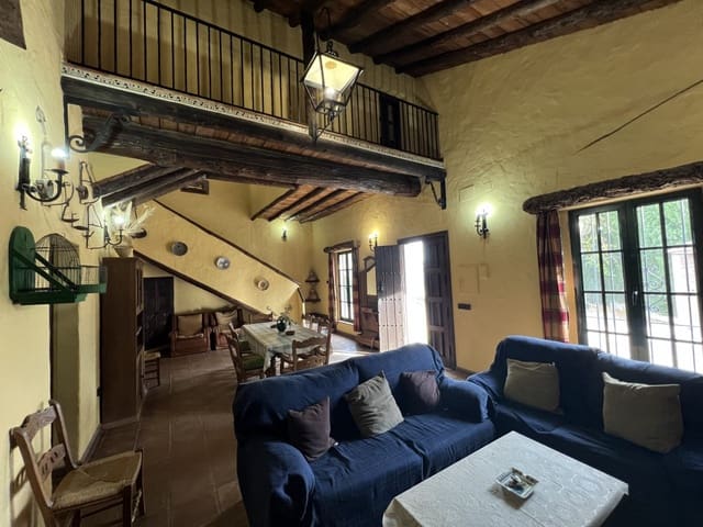 4 slaapkamer Villa te koop in Zahara de la Sierra met zwembad - € 530.000 (Ref: 8303271)