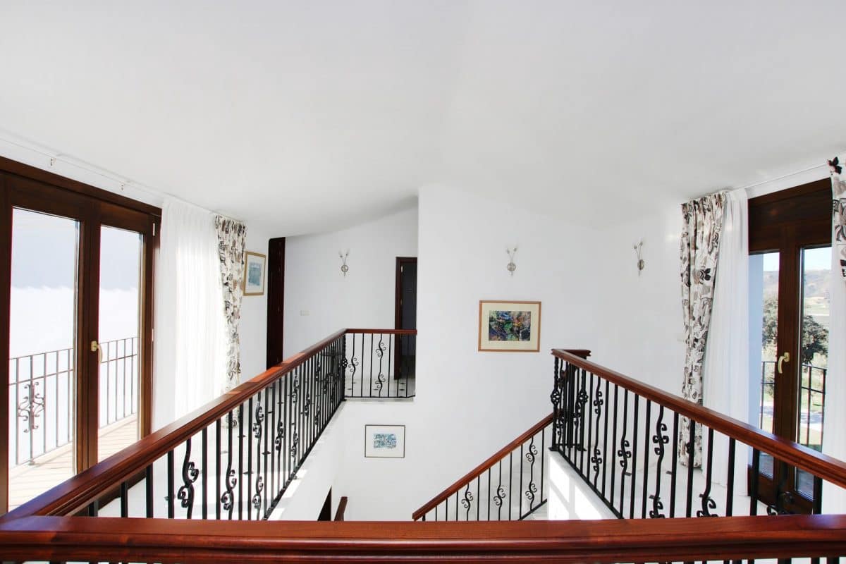 5 soveværelse Villa til salg i Ronda med swimmingpool - € 1.395.000 (Ref: 8303272)