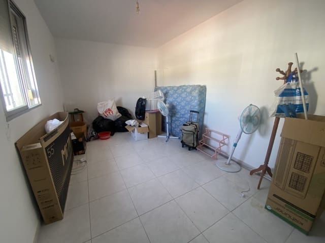 3 bedroom Townhouse for sale in Olvera - € 72,000 (Ref: 8332709)