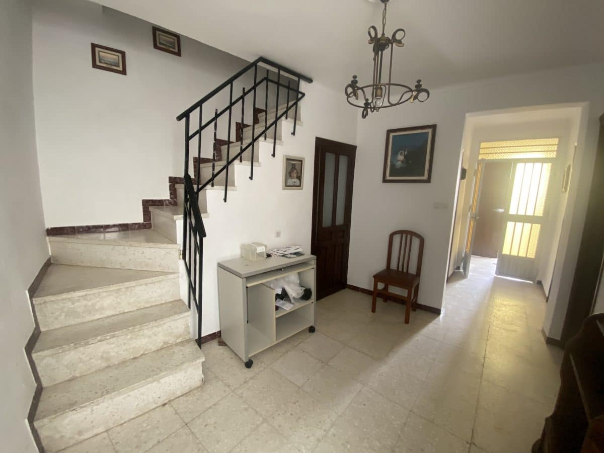 3 quarto Casa em Banda para venda em Olvera - 72 000 € (Ref: 8332709)