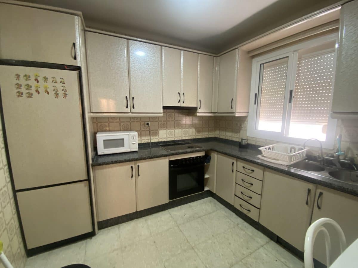 3 quarto Casa em Banda para venda em Olvera - 72 000 € (Ref: 8332709)