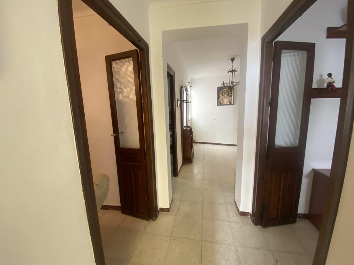 3 quarto Casa em Banda para venda em Olvera - 72 000 € (Ref: 8332709)