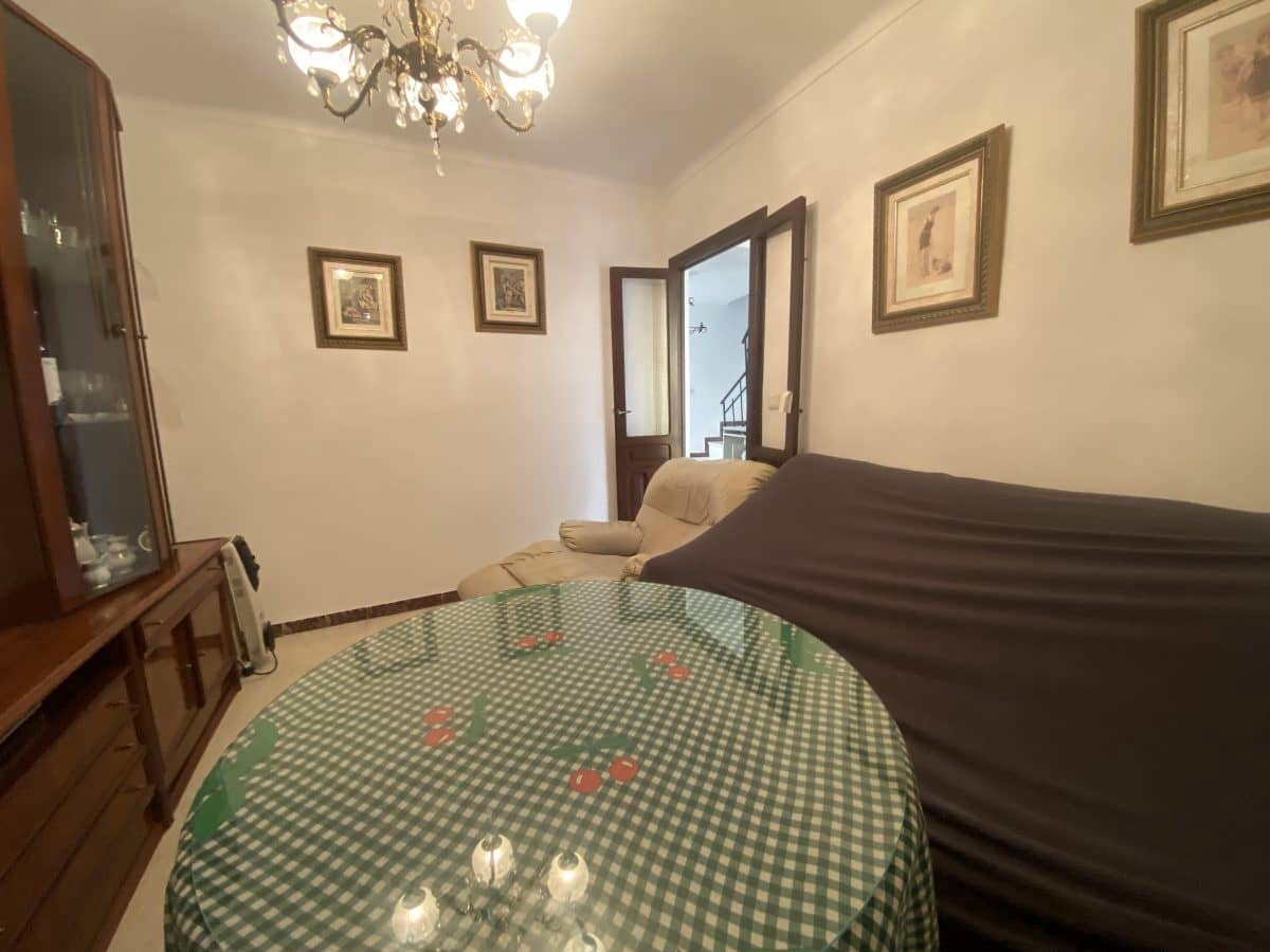 3 quarto Casa em Banda para venda em Olvera - 72 000 € (Ref: 8332709)